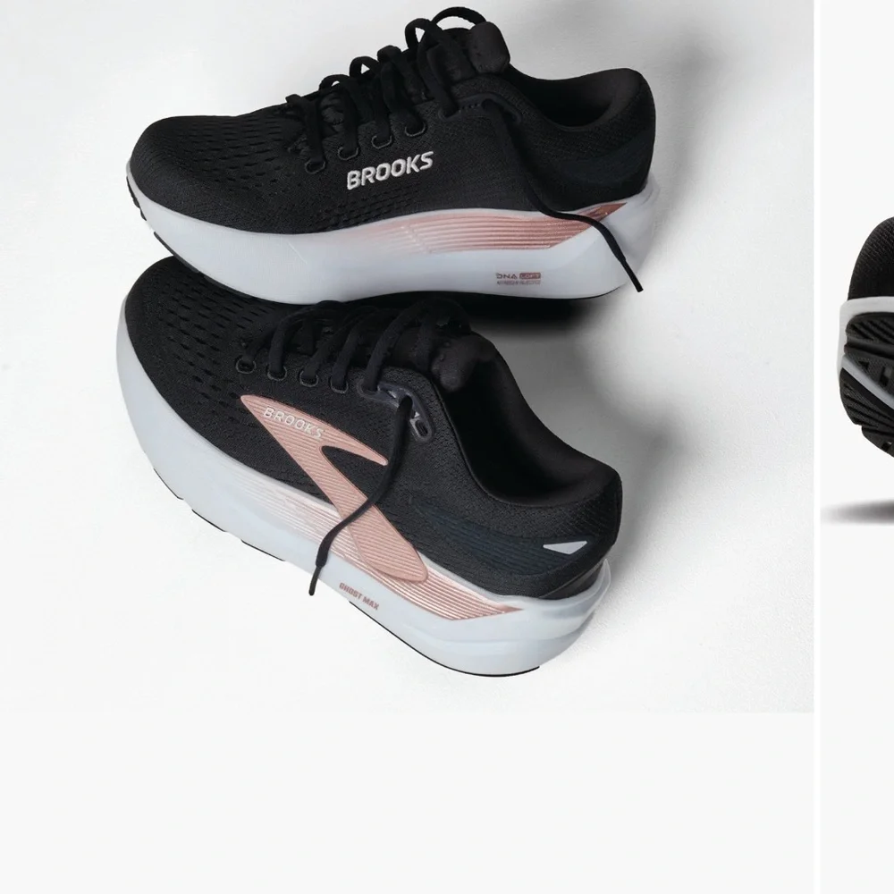 Brooks Ghost Max 3 Running Shoe - Picture 9 of 9